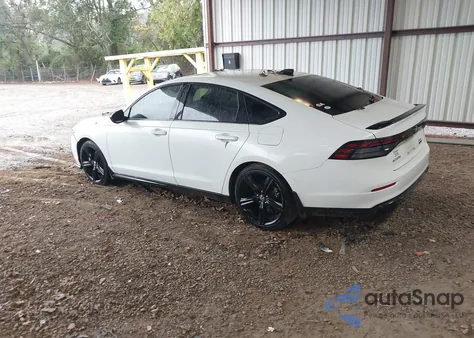 2023 Honda Accord Hybrid Sport-L z USA, uszkodzony, nr VIN 1HGCY2F71PA049168